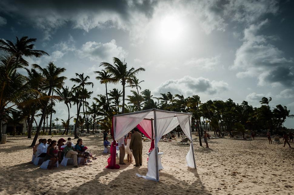 Punta Cana Resorts >> Riu Palace Bavaro Punta Cana Wedding Photos | J. Jones Photography Punta Cana Resorts >> Riu Palace Bavaro Punta Cana Wedding Photos | J. Jones Photography