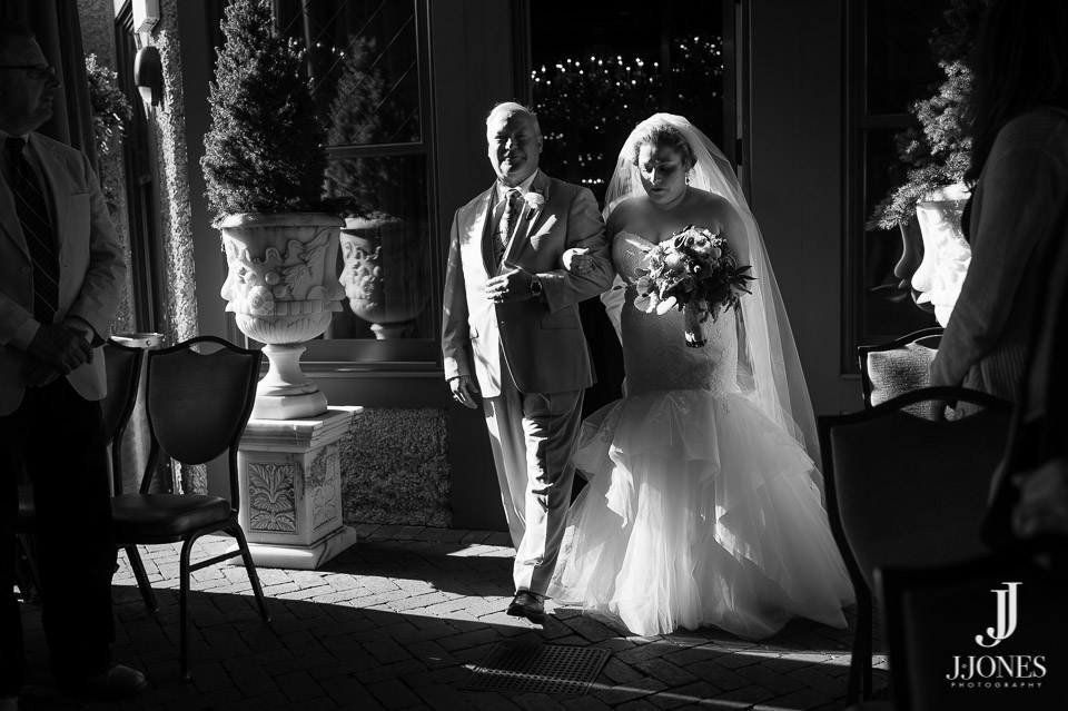Julie + Allen © J. Jones Photography - www.joshjonesphoto.com