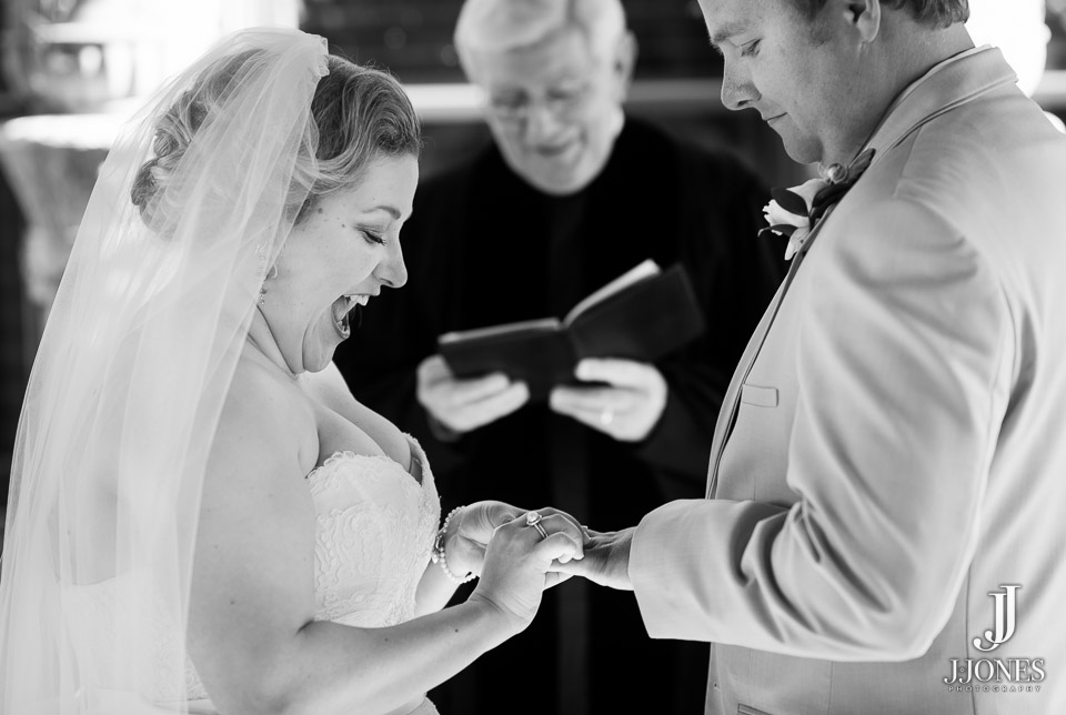 Julie + Allen © J. Jones Photography - www.joshjonesphoto.com