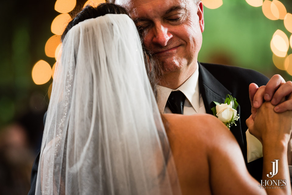 Michelle +Andrew © J. Jones Photography - www.joshjonesphoto.com