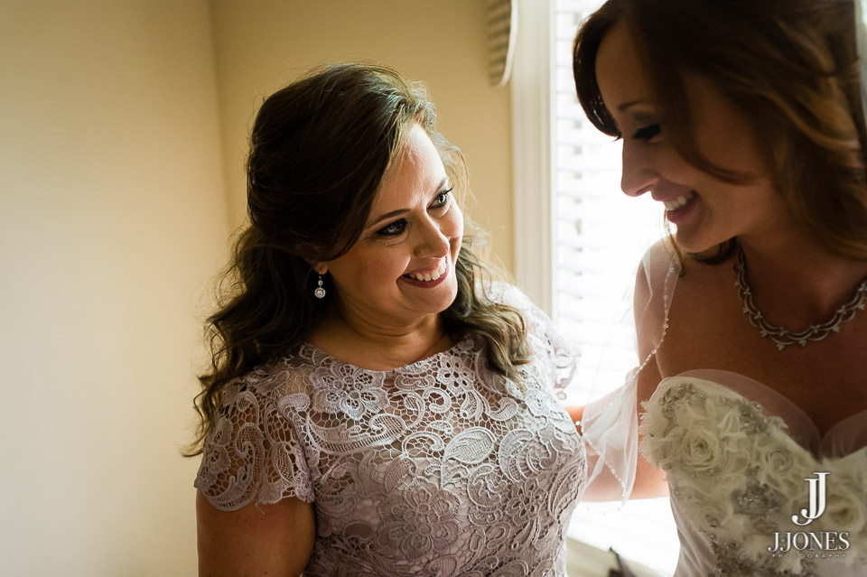 Lauren + Andrew © J. Jones Photography - www.joshjonesphoto.com