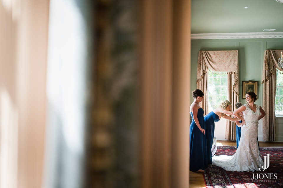 Sara + Kevin © J. Jones Photography - www.joshjonesphoto.com