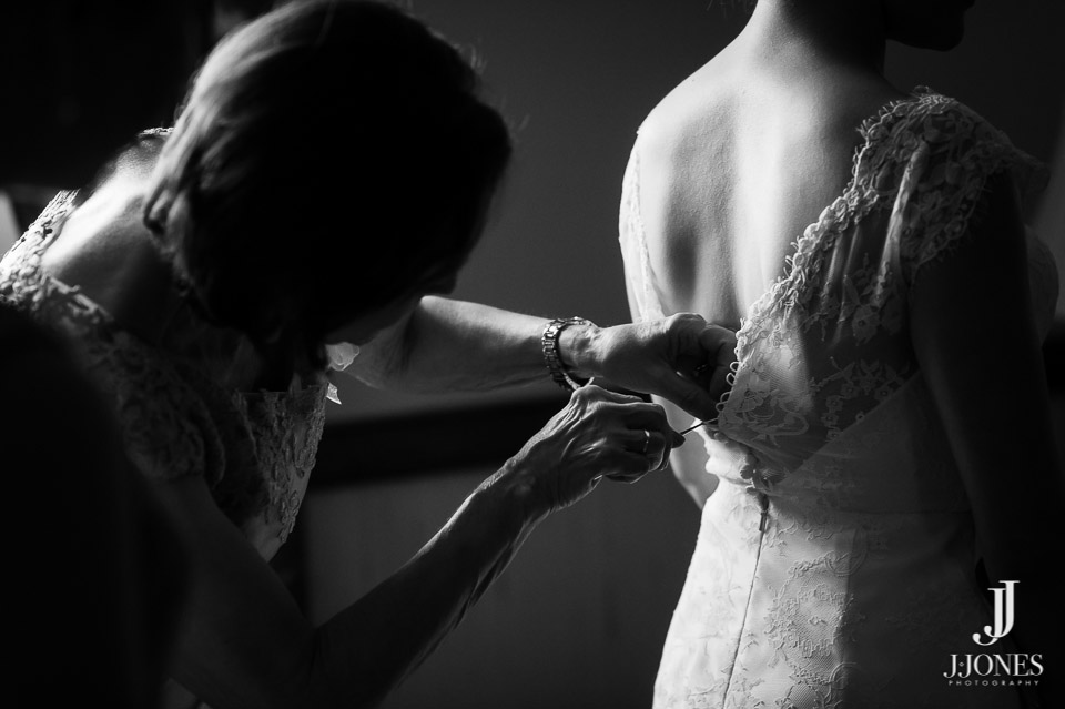Adam + Emily © J. Jones Photography - www.joshjonesphoto.com