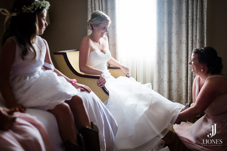 Lauren + Mike © J. Jones Photography - www.joshjonesphoto.com