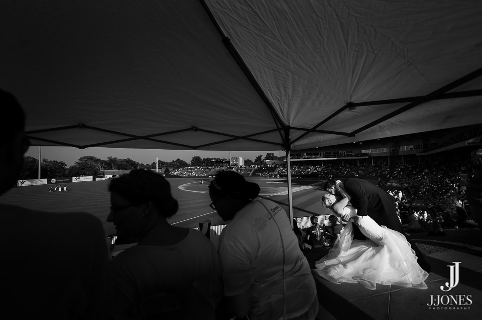 Lauren + Mike © J. Jones Photography - www.joshjonesphoto.com