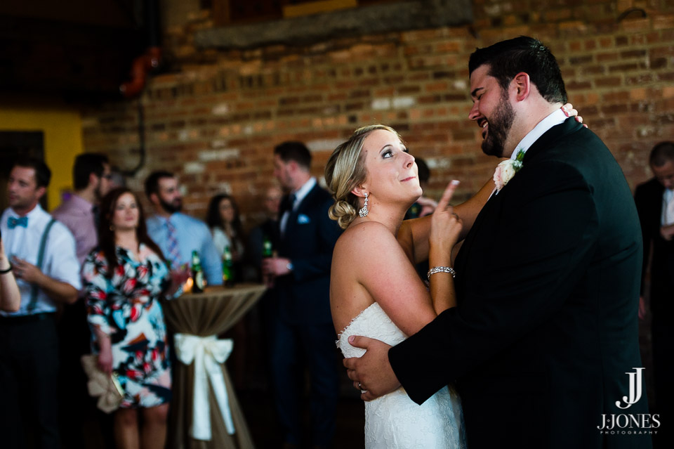 Lauren + Mike © J. Jones Photography - www.joshjonesphoto.com