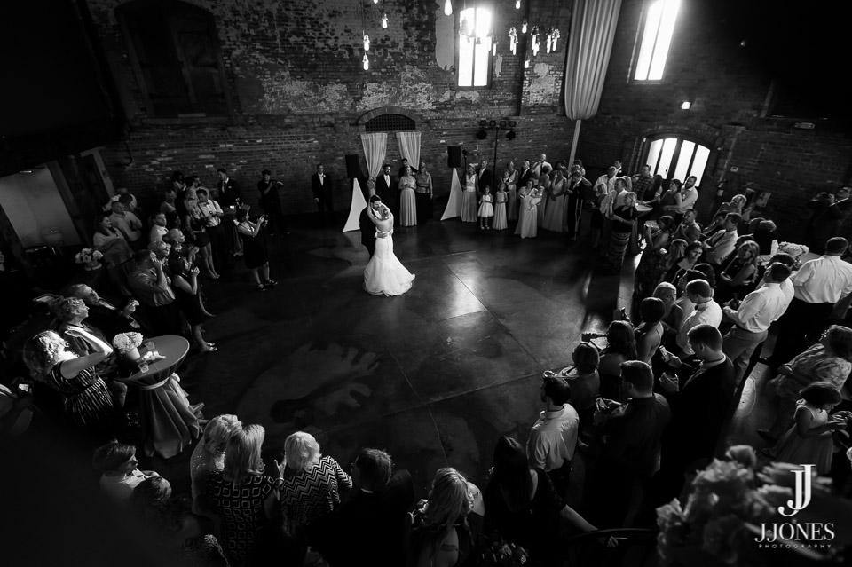 Lauren + Mike © J. Jones Photography - www.joshjonesphoto.com