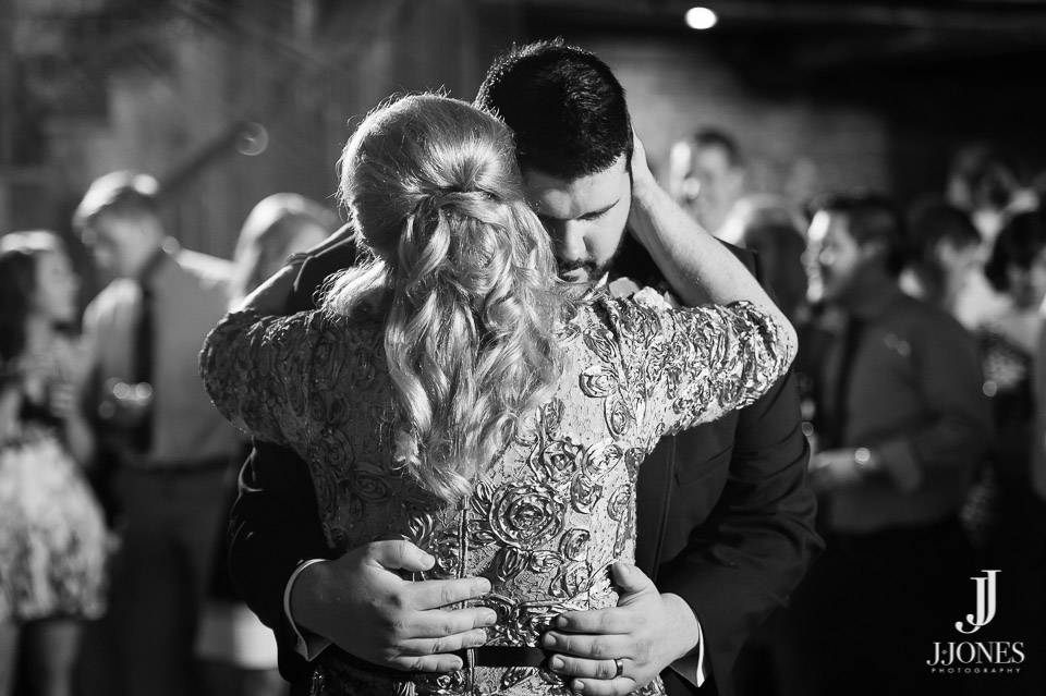 Lauren + Mike © J. Jones Photography - www.joshjonesphoto.com