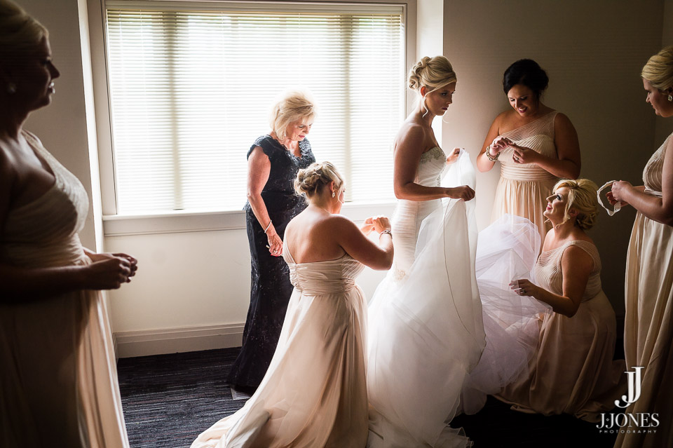 Kristen + Derek © J. Jones Photography - www.joshjonesphoto.com