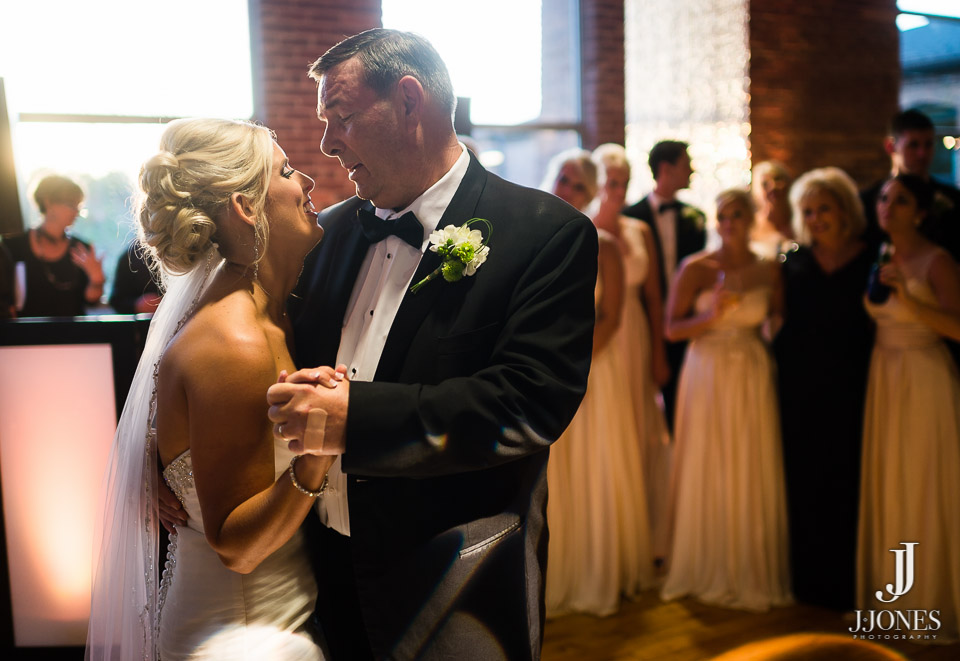 Kristen + Derek © J. Jones Photography - www.joshjonesphoto.com