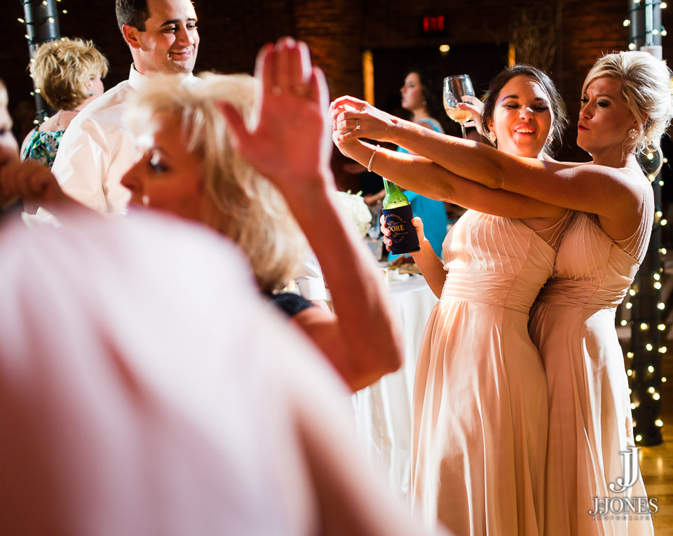 Kristen + Derek © J. Jones Photography - www.joshjonesphoto.com