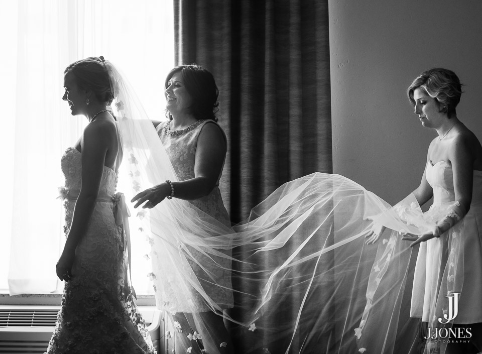 Kelsey + Nick © J. Jones Photography - www.joshjonesphoto.com