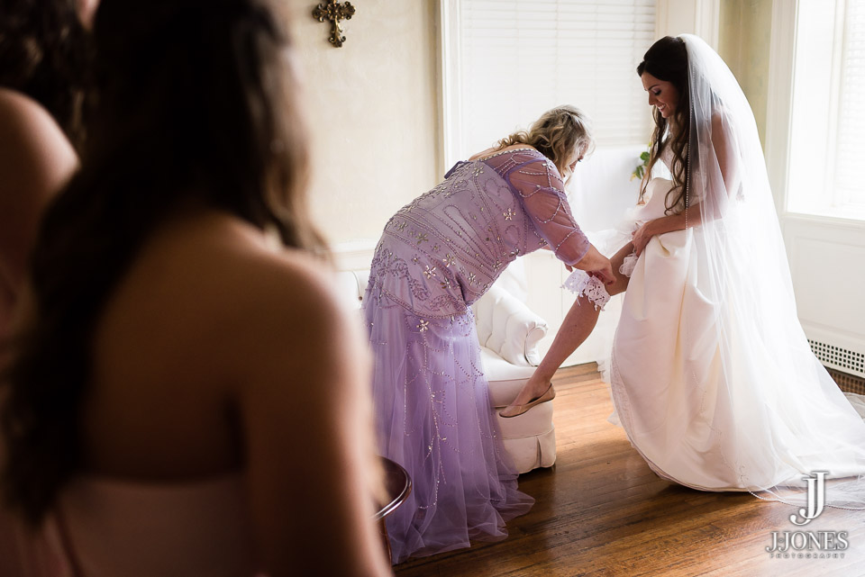 Danielle + Taylor © J. Jones Photography - www.joshjonesphoto.com