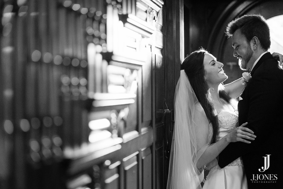 Danielle + Taylor © J. Jones Photography - www.joshjonesphoto.com