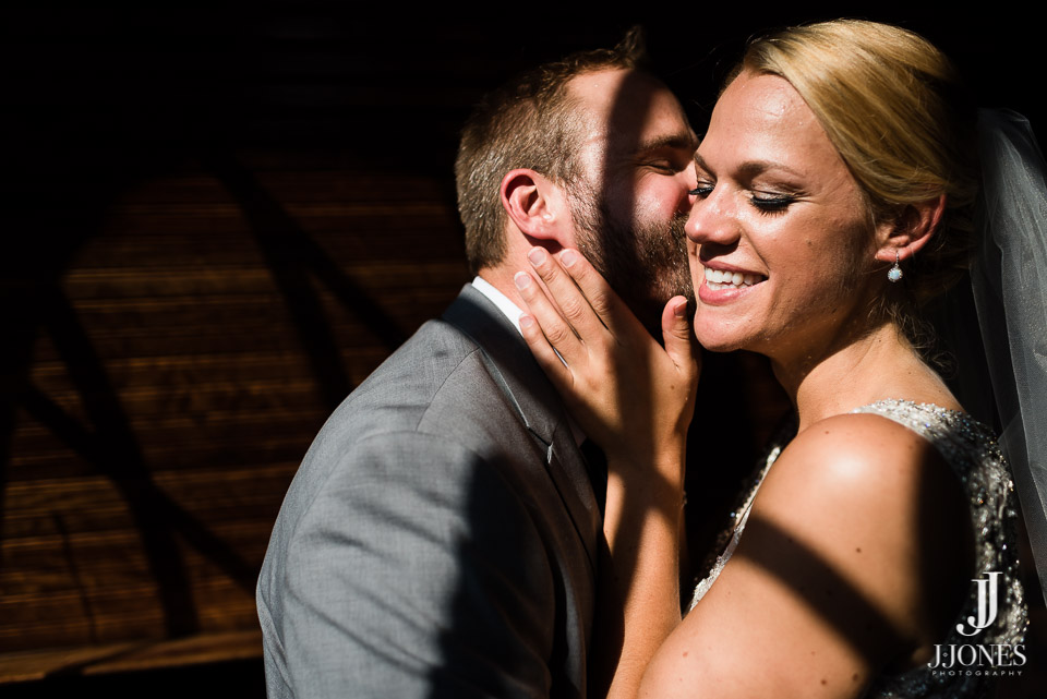 Laura + Shawn © J. Jones Photography - www.joshjonesphoto.com