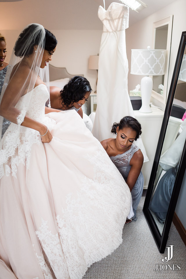 Ebony + Avery © J. Jones Photography - www.joshjonesphoto.com