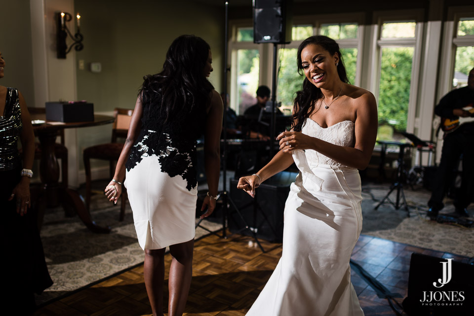 Ebony + Avery © J. Jones Photography - www.joshjonesphoto.com