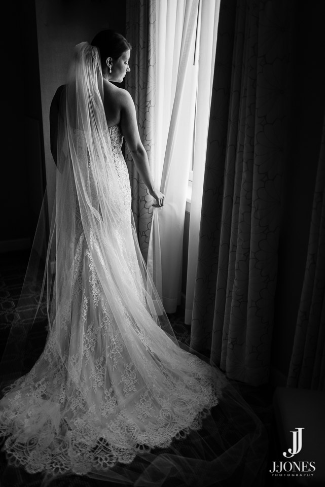 Amy + Barry © J. Jones Photography - www.joshjonesphoto.com