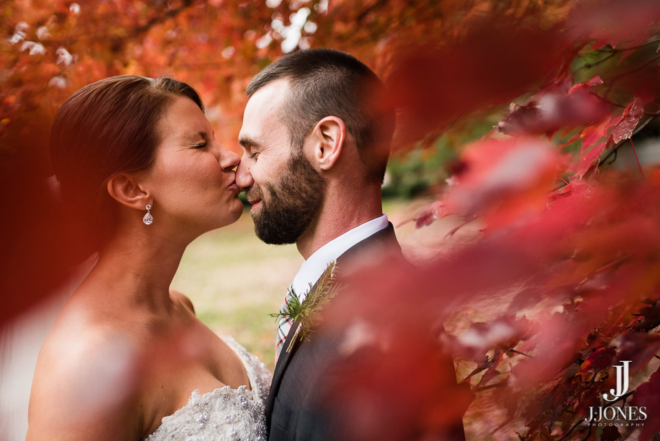 Amy + Barry © J. Jones Photography - www.joshjonesphoto.com