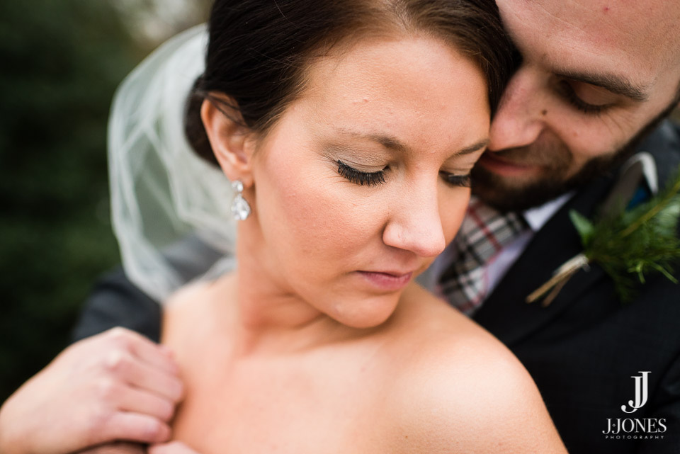 Amy + Barry © J. Jones Photography - www.joshjonesphoto.com