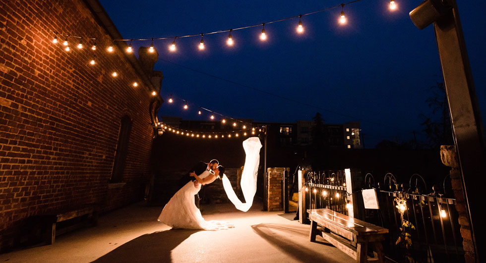 20161203_december_old_cigar_warehouse_wedding_1457w