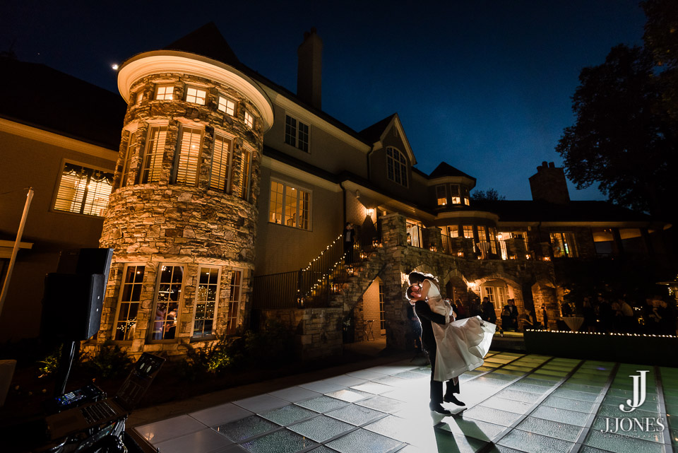 Katherine + Robert © J. Jones Photography - www.joshjonesphoto.com