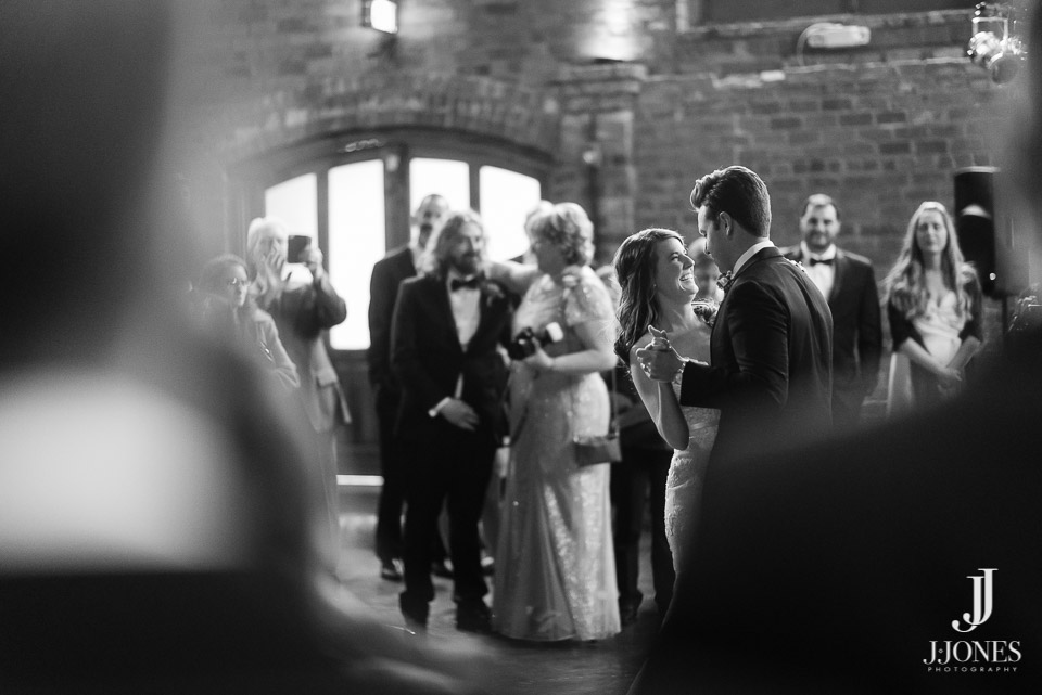 Olivia + Jake © J. Jones Photography - www.joshjonesphoto.com