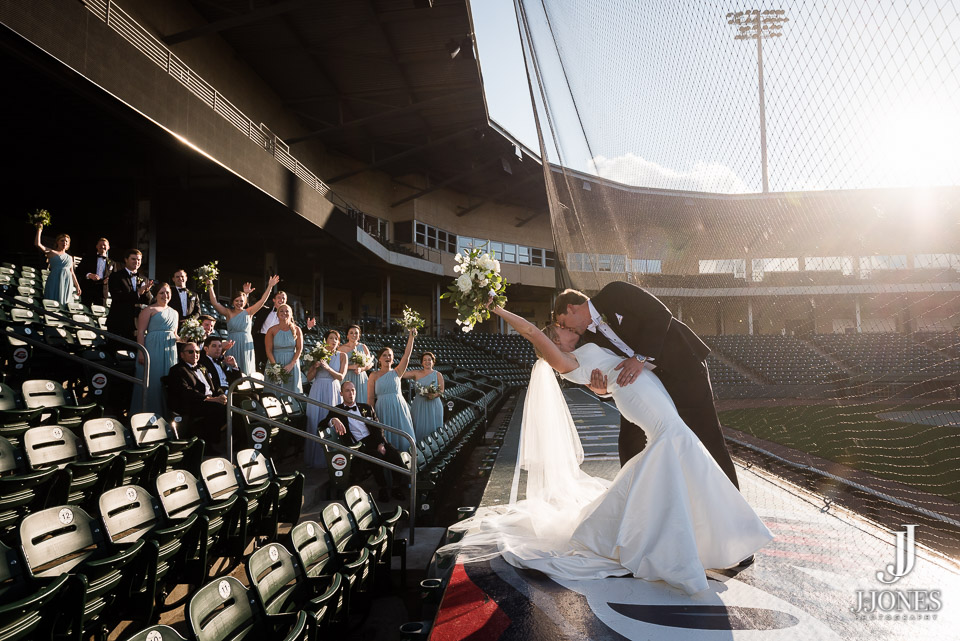 Lauren + Will © J. Jones Photography - www.joshjonesphoto.com