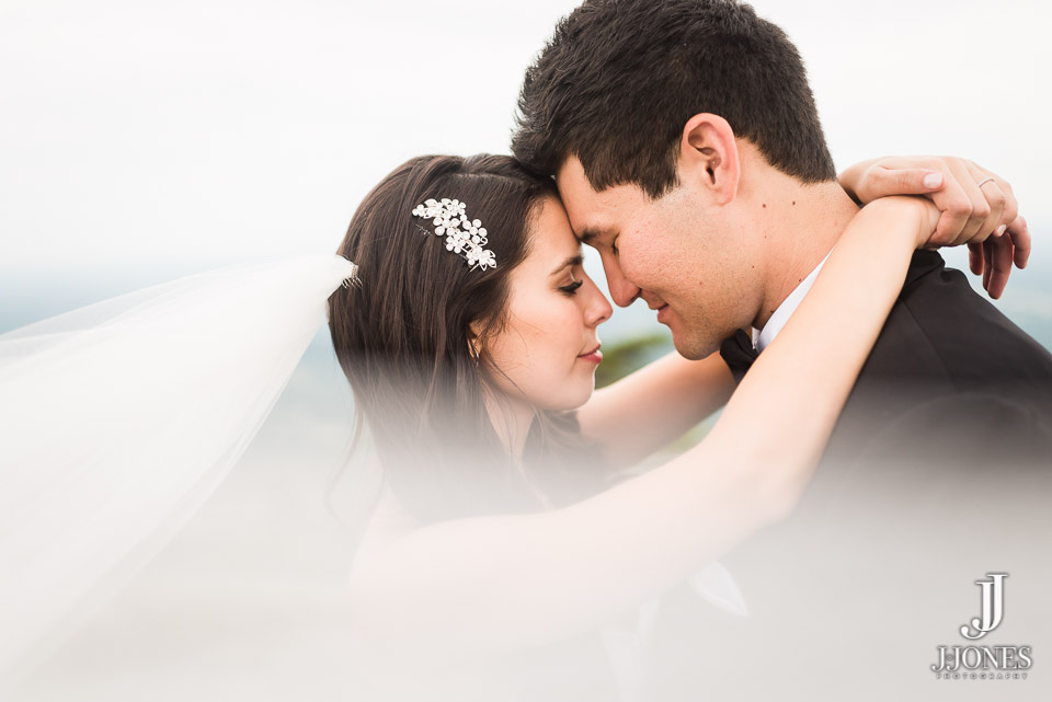 Emily + Ken © J. Jones Photography - www.joshjonesphoto.com