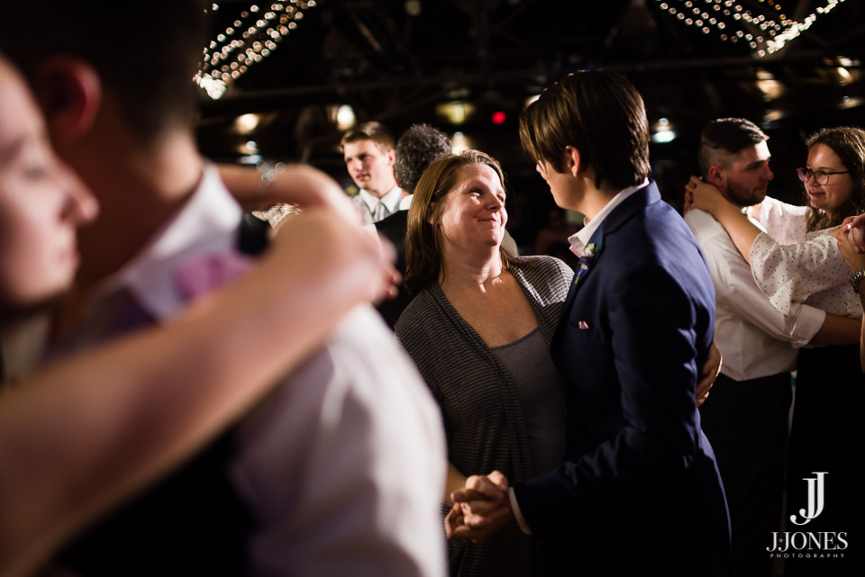Melissa + Jacob © J. Jones Photography - www.joshjonesphoto.com
