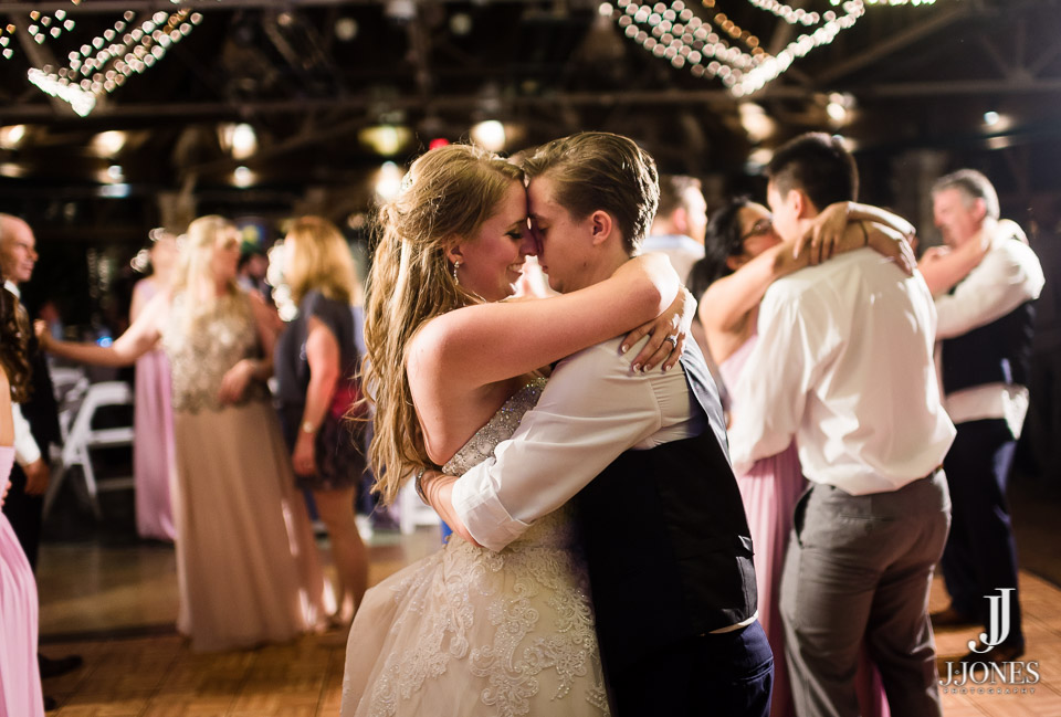 Melissa + Jacob © J. Jones Photography - www.joshjonesphoto.com