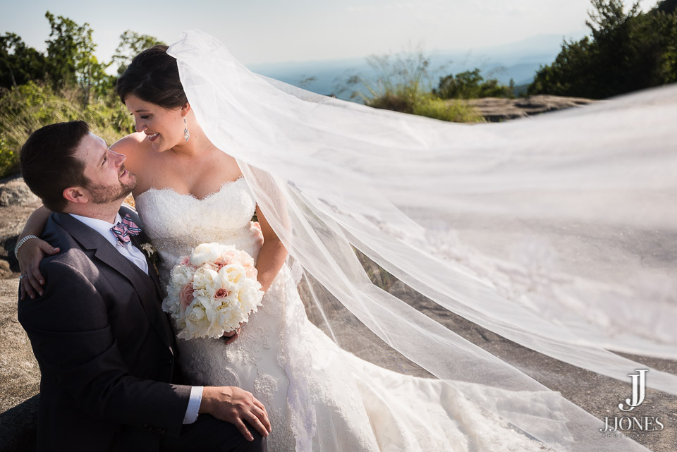 Emily + Mark © J. Jones Photography - www.joshjonesphoto.com