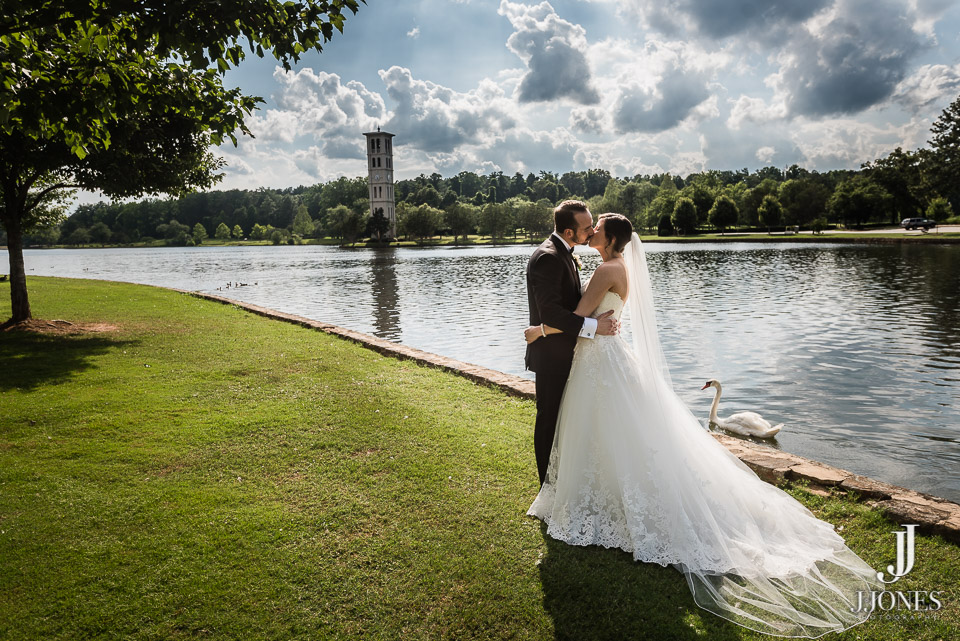 John + Nicole © J. Jones Photography - www.joshjonesphoto.com