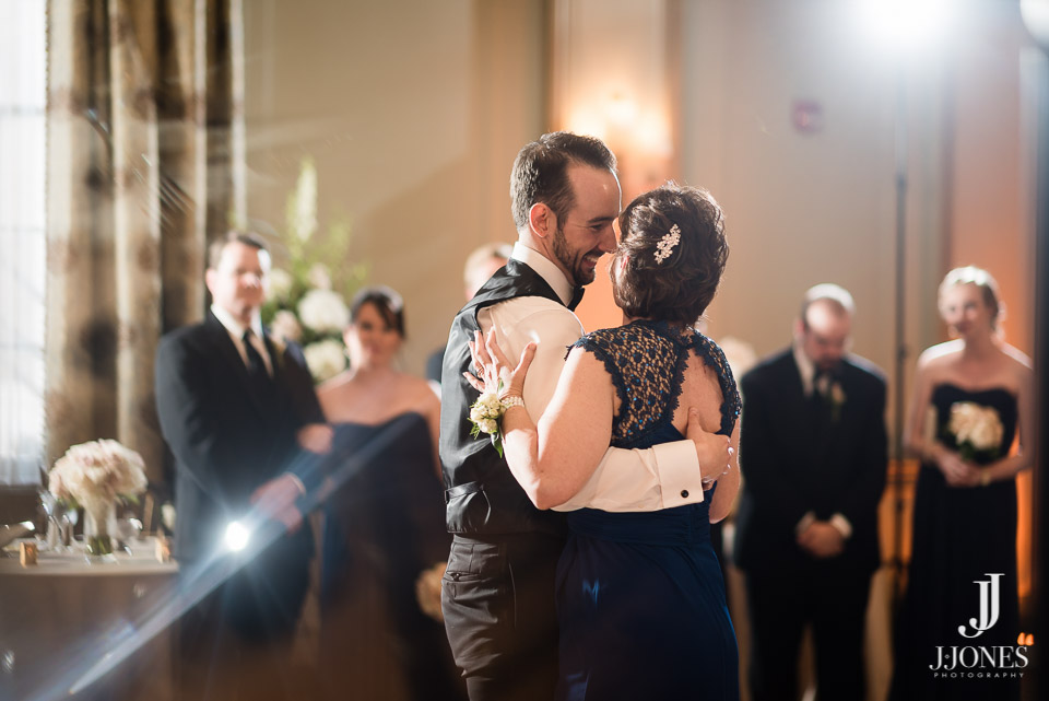 John + Nicole © J. Jones Photography - www.joshjonesphoto.com