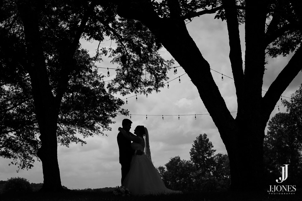 Morgan + Seth © J. Jones Photography - www.joshjonesphoto.com