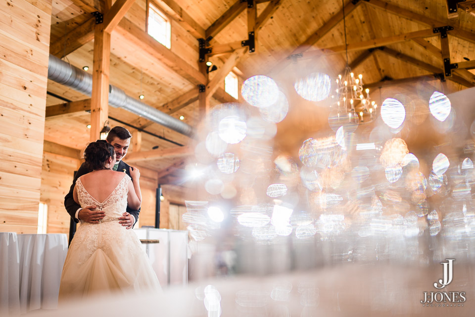 Morgan + Seth © J. Jones Photography - www.joshjonesphoto.com