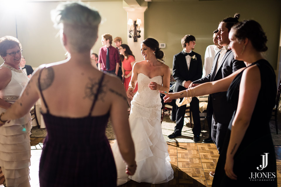 Cliffs at Glassy Clubhouse Wedding Photos J. Jones Photography